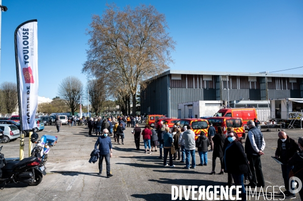 Toulouse : operation de vaccination massive