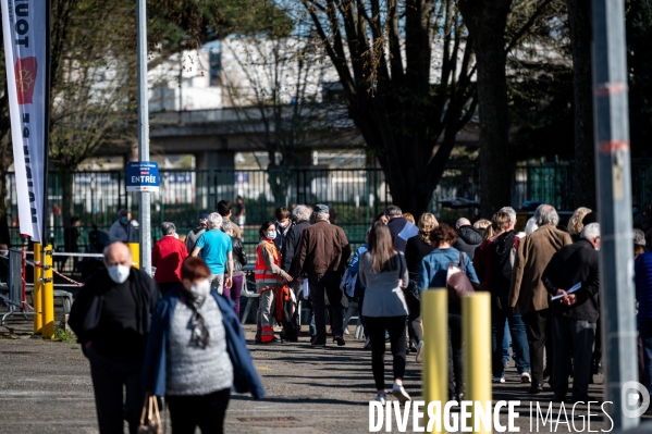 Toulouse : operation de vaccination massive