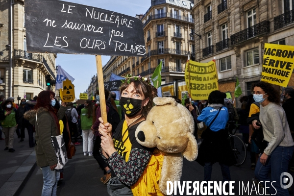 Manifestation Loi Climat Paris