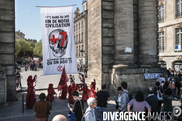 Marche à Bordeaux pour une vraie Loi Climat