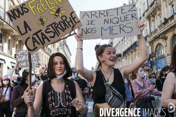 Marche à Bordeaux pour une vraie Loi Climat