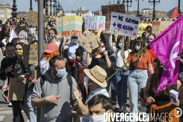 Marche à Bordeaux pour une vraie Loi Climat