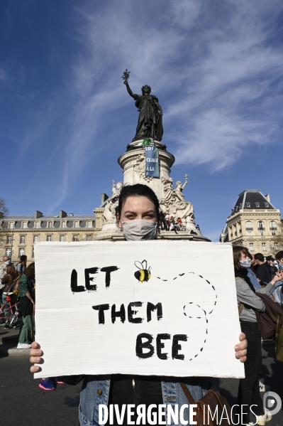 Marche pour le climat 2021, à Paris. Walk for the climate.