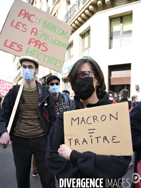 Marche pour le climat 2021, à Paris. Walk for the climate.