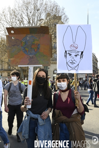 Marche pour le climat 2021, à Paris. Walk for the climate.