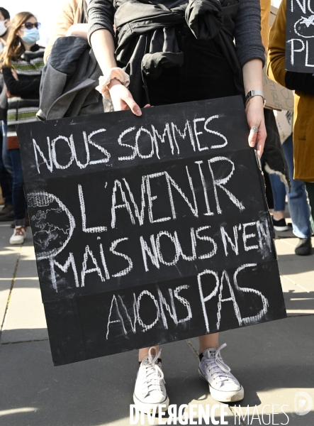 Marche pour le climat 2021, à Paris. Walk for the climate.