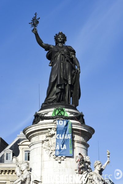 Marche pour le climat 2021, à Paris. Walk for the climate.