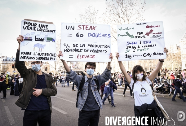 Marche pour le climat 2021, à Paris. Walk for the climate.