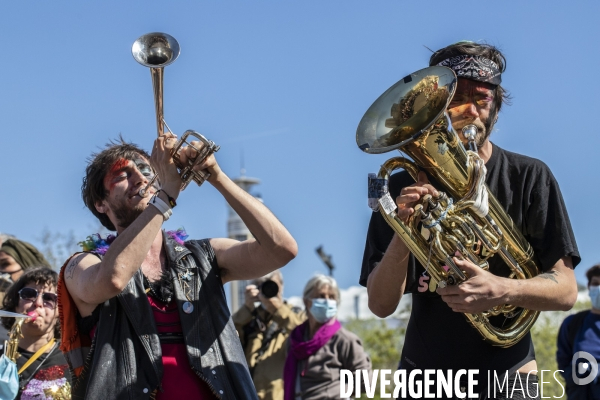 Marche pour une «vraie loi climat» à Marseille