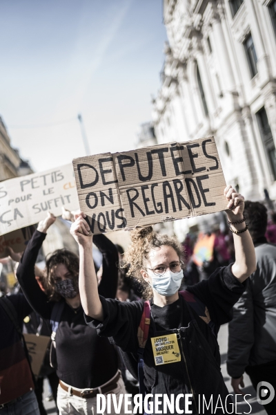 Marche pour une « vraie loi climat ».