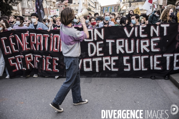 Marche pour une « vraie loi climat ».