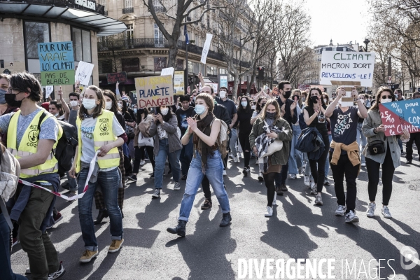 Marche pour une « vraie loi climat ».