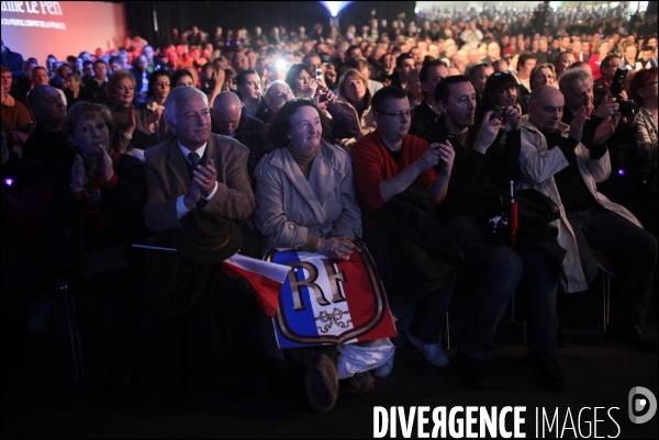 MARINE LE PEN: Meeting de Rouen