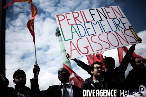 Paris / manifestation anti fn