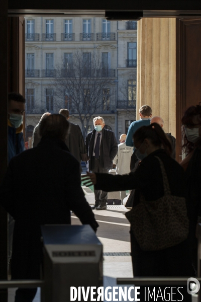 Suite du procès des frères Guérini à Marseille