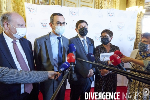 Senat - Declaration commune gauche et droite