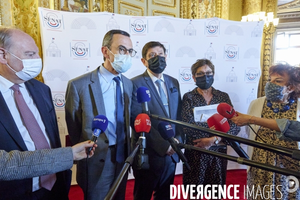 Senat - Declaration commune gauche et droite