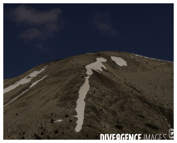 Le Long de la Transbassealpine Digne-Nice ( avant l été )