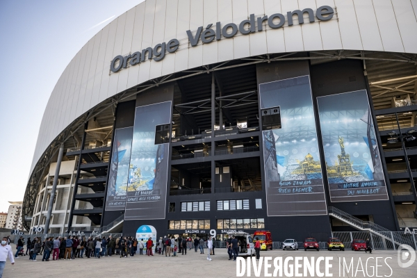 Vaccinodrome au stade Vélodrome de Marseille