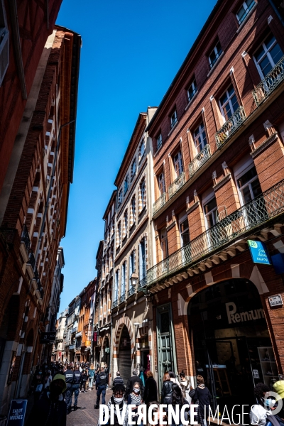 Toulouse : foule avant le confinement