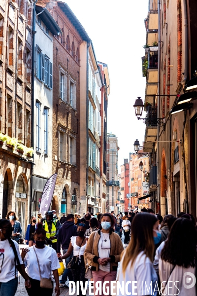 Toulouse : foule avant le confinement