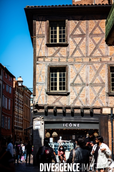 Toulouse : foule avant le confinement