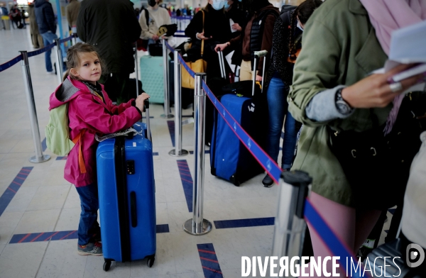 Aéroport d Orly / Troisième confinement