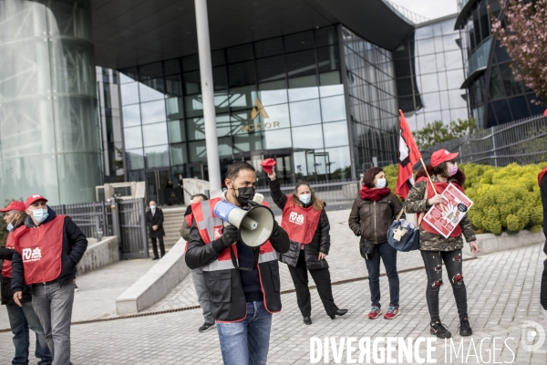 Manifestation contre le PSE chez AccorHotels