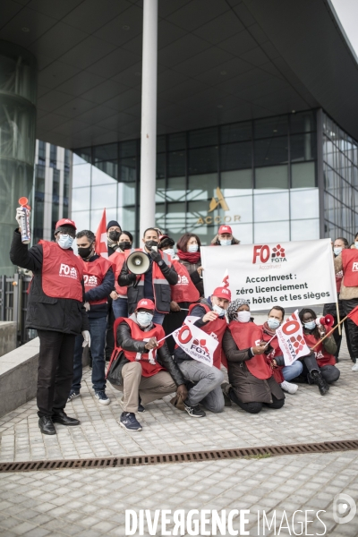 Manifestation contre le PSE chez AccorHotels