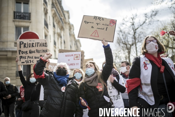 Manifestation et grève dans le secteur de la santé