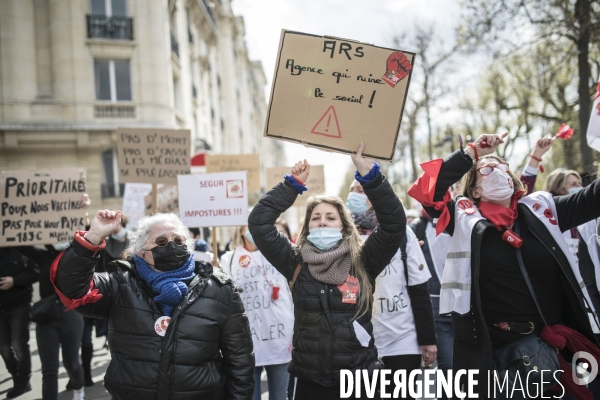 Manifestation et grève dans le secteur de la santé