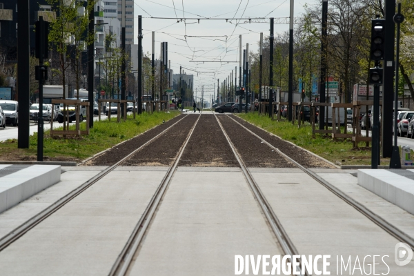 Tramway T9. De Porte de Choisy à Orly