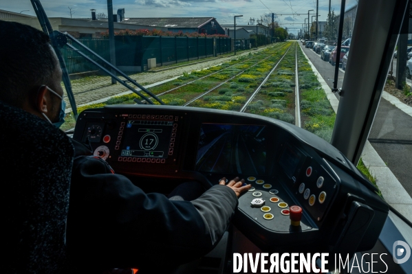 Tramway T9. De Porte de Choisy à Orly
