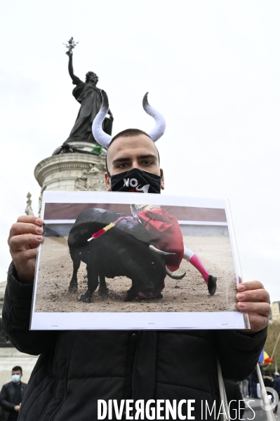 Cause animale : happening contre la CORRIDA.