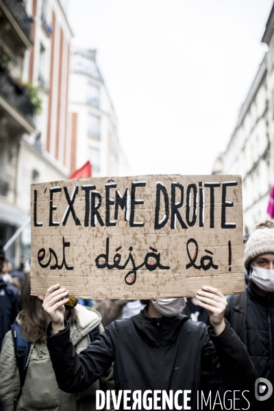 Manifestation contre l extrême droite