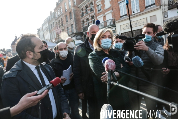 Rn deplacement de marine le pen dans le nord