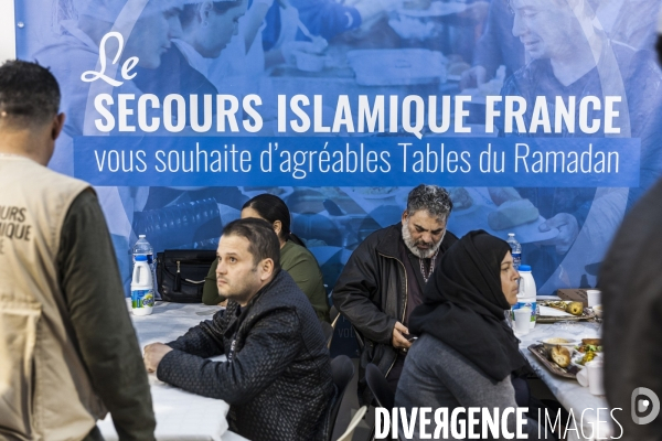 Les tables du Ramadan  organisées par le Secours Islamique France (SIF)