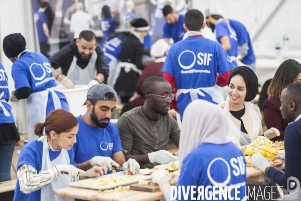 Les tables du Ramadan  organisées par le Secours Islamique France (SIF)