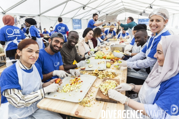 Les tables du Ramadan  organisées par le Secours Islamique France (SIF)