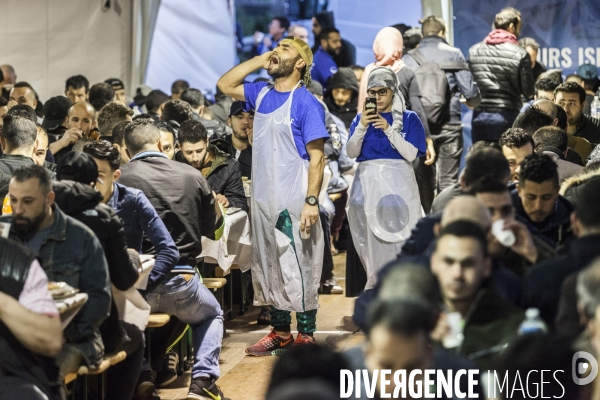 Les tables du Ramadan  organisées par le Secours Islamique France (SIF)