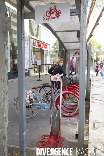 La station monoprix au monoprix beaugrenelle