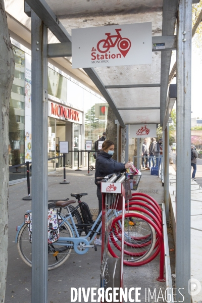 La station monoprix au monoprix beaugrenelle