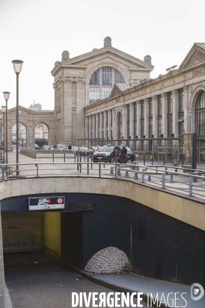 Sans abris a la rue, paris.