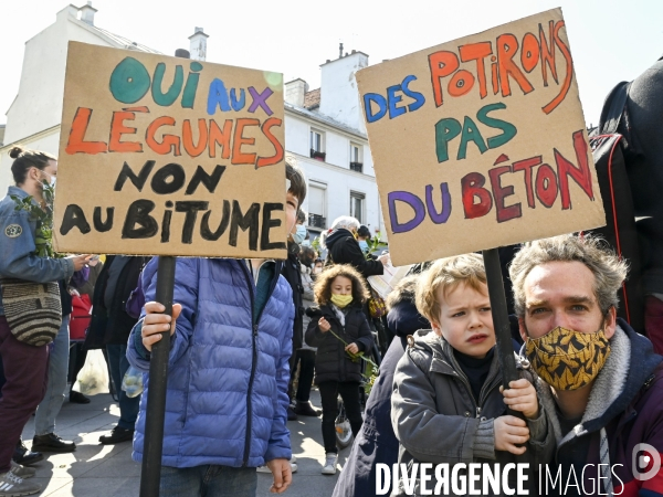 Marche contre le projet de détruire les jardins partagés d Aubervilliers afin d y construire un SPA et SOLARIUM.