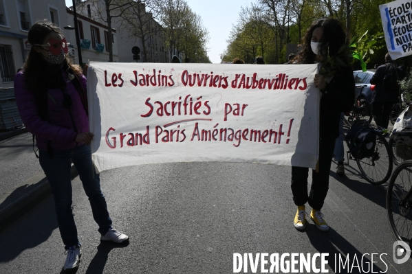 Marche contre le projet de détruire les jardins partagés d Aubervilliers afin d y construire un SPA et SOLARIUM.