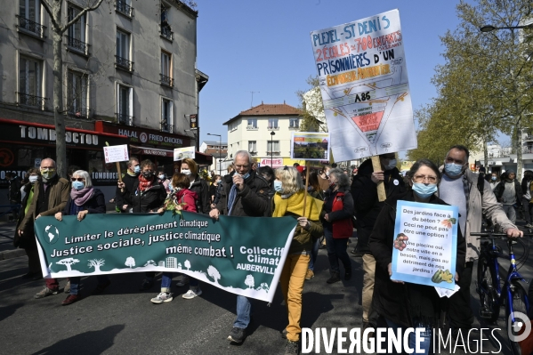 Marche contre le projet de détruire les jardins partagés d Aubervilliers afin d y construire un SPA et SOLARIUM.