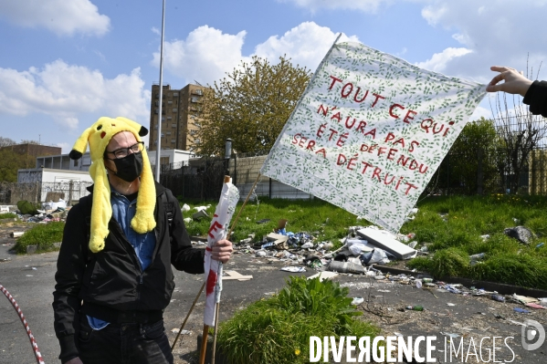 Marche contre le projet de détruire les jardins partagés d Aubervilliers afin d y construire un SPA et SOLARIUM.