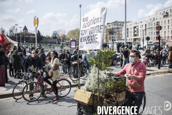 Manifestation pour sauver les jardins ouvriers d Aubervilliers