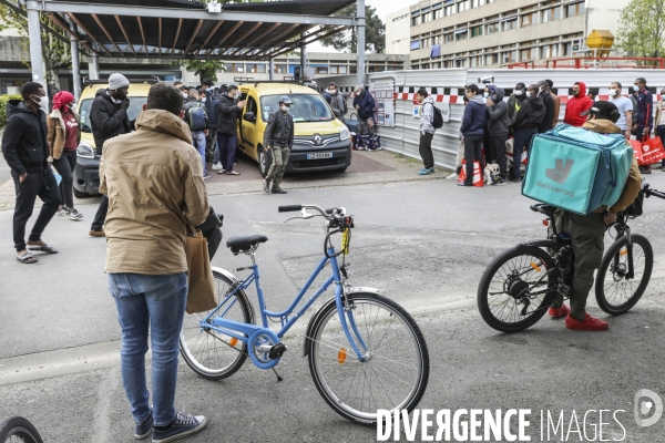 Association Musulmane de Talence effectue une distribution alimentaire pour les étudiants