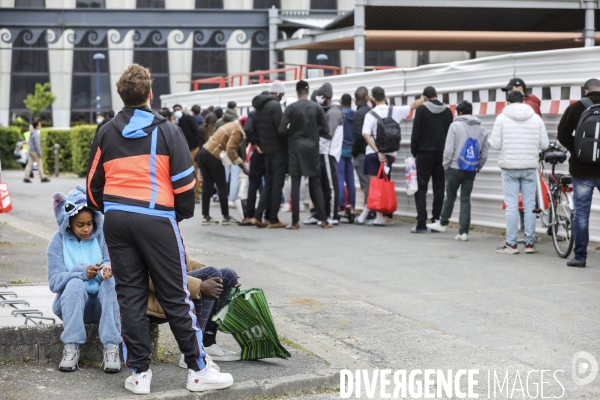 Association Musulmane de Talence effectue une distribution alimentaire pour les étudiants